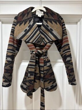 AMERICAN RAG Aztec Patterned Belted Trench Coat in Black, Brown & Tan (S)